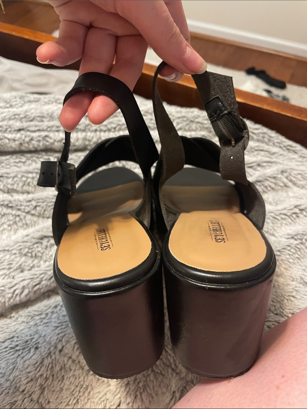 Black Platform Sandal Heels - Picture 3 of 4